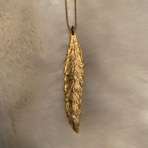 Feather Pendant Necklace